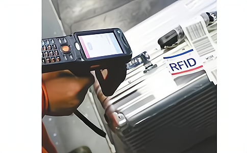 RFID手持机用于机场行李管理